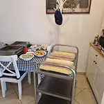 Pikolo ゲストハウス 3*