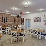 Pikolo 3*