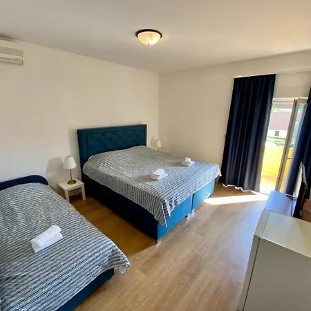 Guest house Pikolo 3*