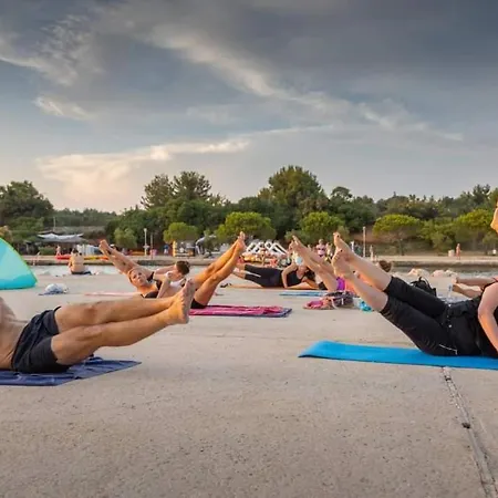 Pikolo 圣菲利普雅科夫