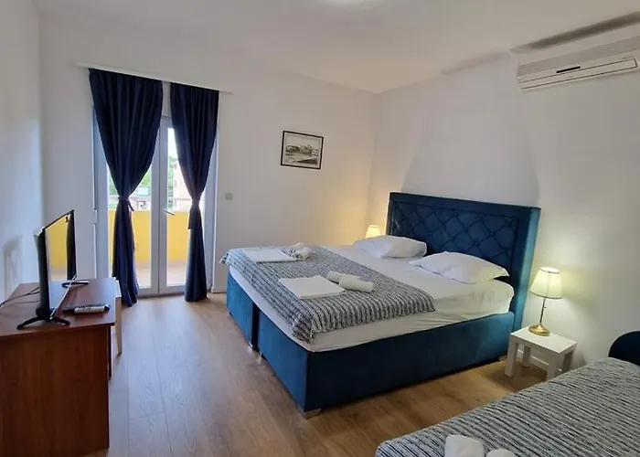 Gostinjska kuća Pikolo