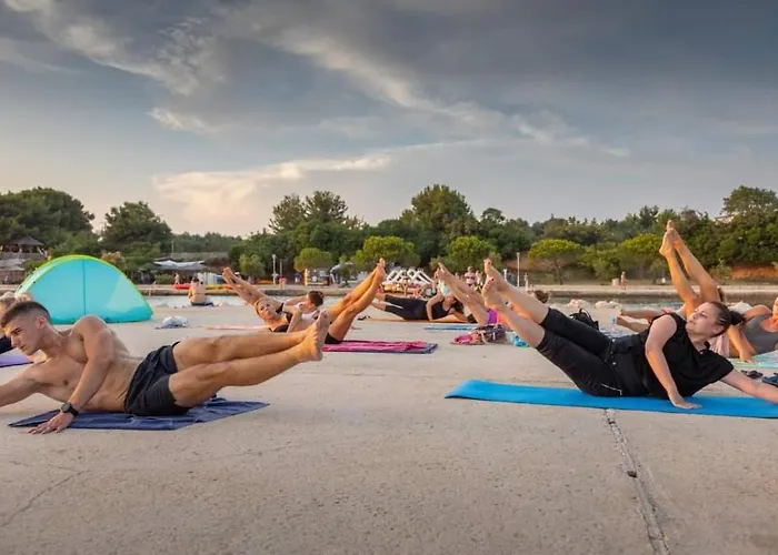 Pikolo Sveti Filip i Jakov